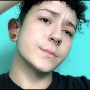 Meet your Posher, Hunter